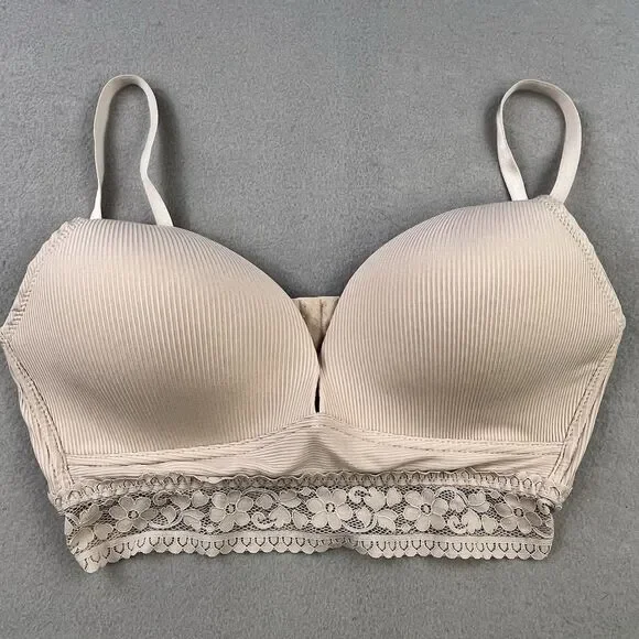 Jessica Simpson Ultra Flirty Wirefree Bra Size 36C Pale Pink Soft Floral Lace