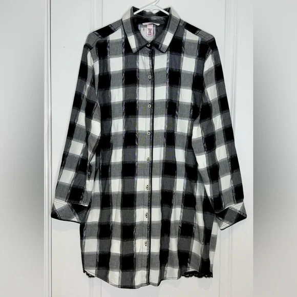Victoria's Secret Plaid Buffalo Check Black and White Nightshirt womens size XL