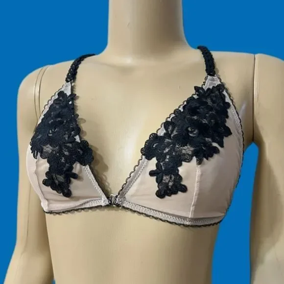Victorias Secret Dream Angels Mesh floral appliqué unlined bralette black buff M