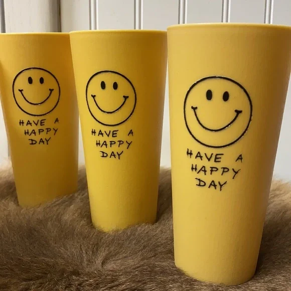 60s Tupperware Smiley Face Tumbler Set Vintage