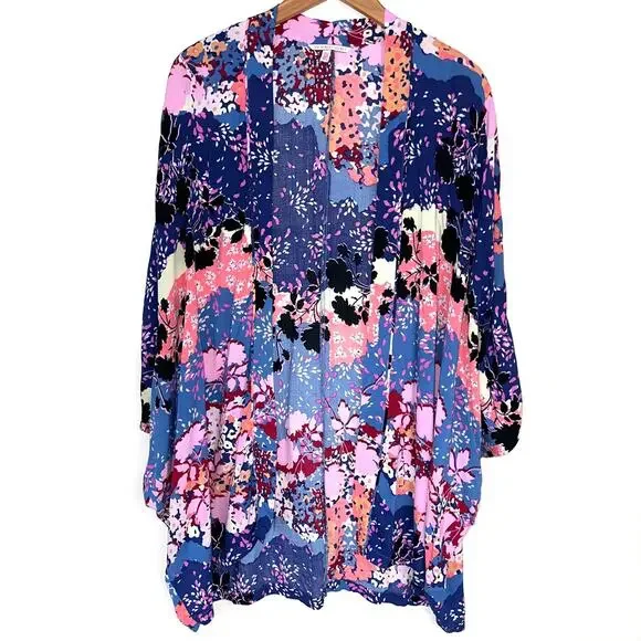 Victorias Secret Cherry Blossom Floral Kimono Size M/L
