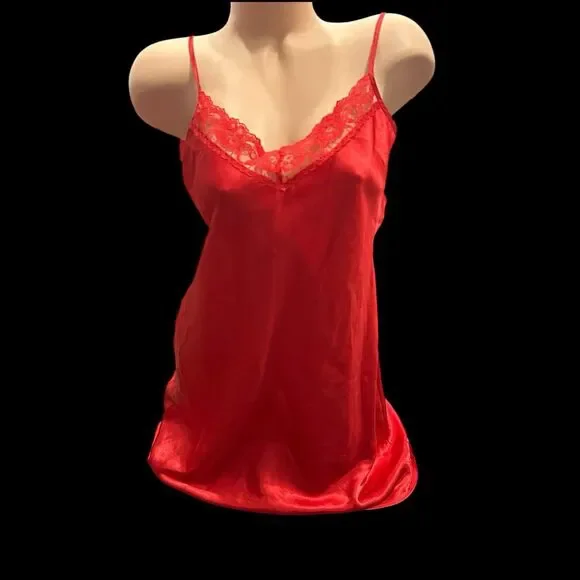 Gilligan OMalley Glossy‎ Oily Red Satin Nightgown Chemise Slip 90s Sz Small