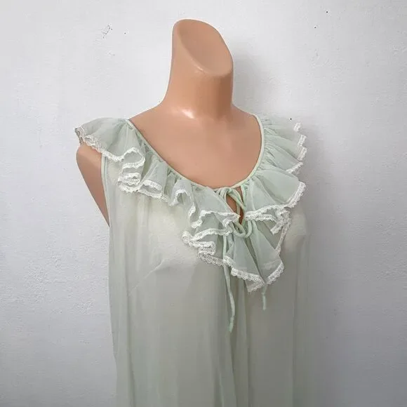 Vintage Women Small Mint Green Sheer Lace Trim Nightgown Cottagecore Romantic