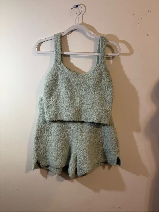 Abercrombie & Fitch textured knit crop top shorts set‎ light sage green size S/M