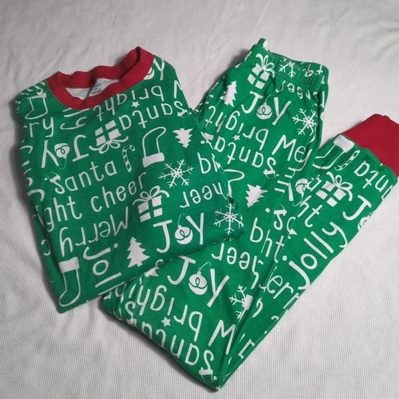 Carter's Adult Christmas Unisex Pajamas Small Green Red‎ Holiday Snug Fit 391
