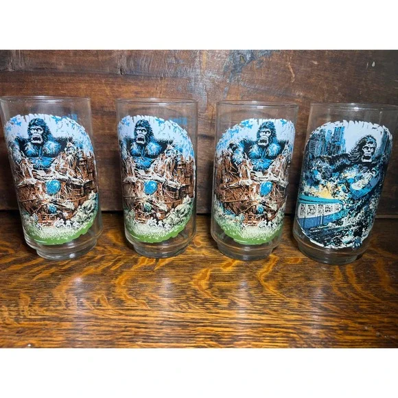 Vintage 1976 King Kong Coca-Cola Glasses Set of 4 Limited Edition Burger Chef