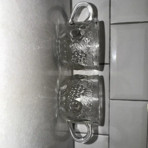 Vintage JEANETTE GLASS‎ Della Robbia Fruit Design Punch Cups Set Of 2 OLA51