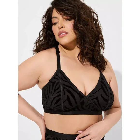 Torrid Flocked Mesh Bralette Triangle Cup Bralette Plus 2 (2X)‎ Wireless