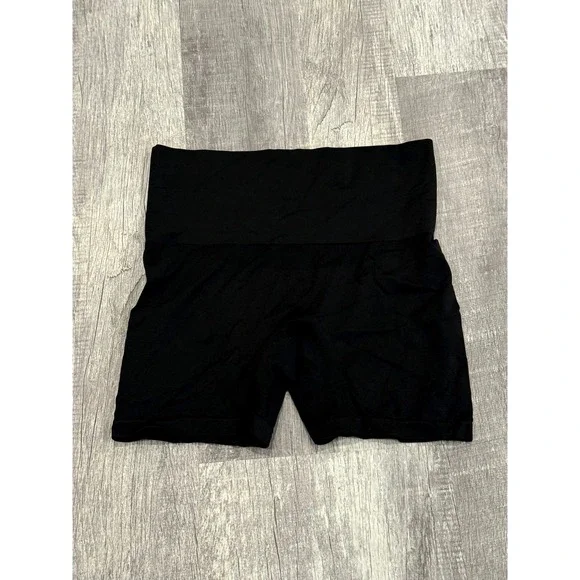 Jockey Women Black Seamless Shapewear Bike Shorts Size Large L Slimming Layering