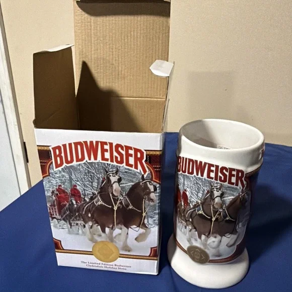 Budweiser 2021 Holiday Clydesdale Stein-Plaid Holiday Christmas mug‎ with Box