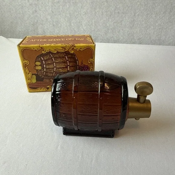 Vintage Avon After Shave On Tap Barrel Decanter 5oz Full NOS Box Wild Country