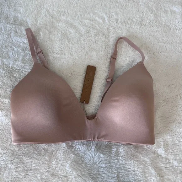 SKIMS Women's Wireless Form Lightly Lined Bra Mica‎ Size 32D BR-WRL-1889 NWT