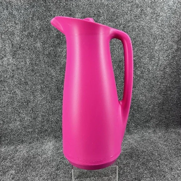 Tupperware ThermoTup Pitcher 1 L Hot Pink Warm Cold Coffee Tea Serveware DAMAGED