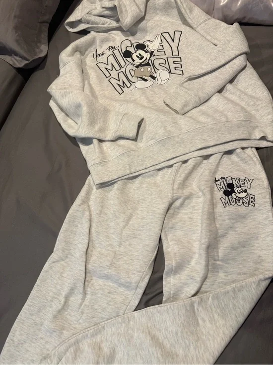Lounge or jogger set