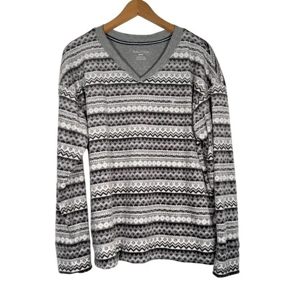 Nautica Fair Aisle‎ Sleepwear Pajama Top V-Neck Gray Long Sleeve Pullover - M