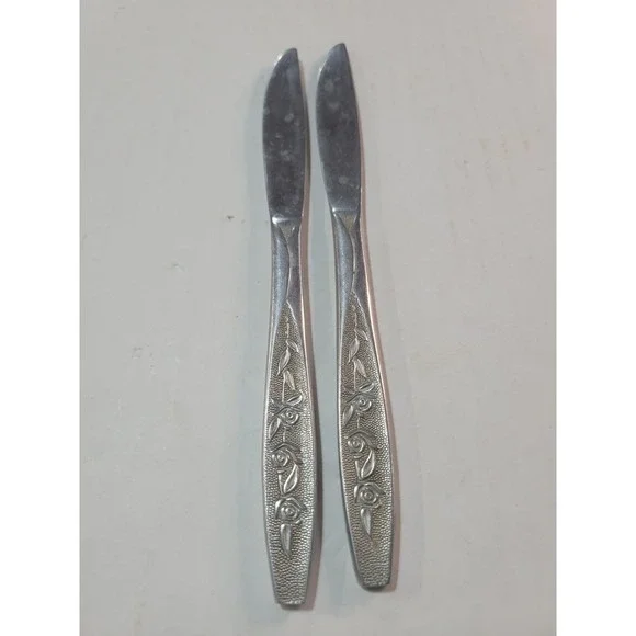 Vintage Geo S Leiner Co Stainless Taiwan Rose Floral Dinner‎ Knives Set of 2