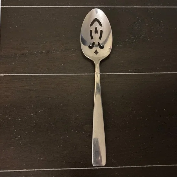 Oneida Oneidacraft Deluxe ACCENT Stainless Pierced‎ Slotted Serving Spoon 8.5
