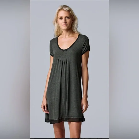Simply Vera‎ Vera Wang Basic Luxury Sleepshirt