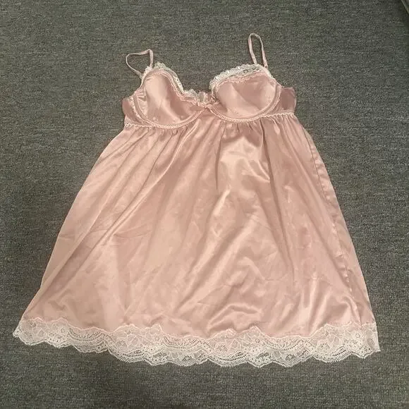 Victoria’s Secret Angels baby pink satin babydoll slip dress Size 36C