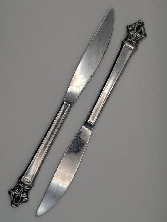 Ekco Eterna Padua Custom Stainless Japan Dinner Knives Set of 2 |  1 of 2 | MCM
