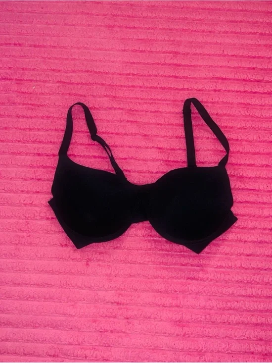 Juicy Couture Black Molded Push-up Bra - Smooth Padded Cups