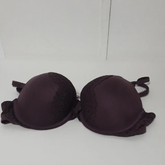VICTORIA'S SECRET Perfect Shape Elegant Purple Lace‎ Bra