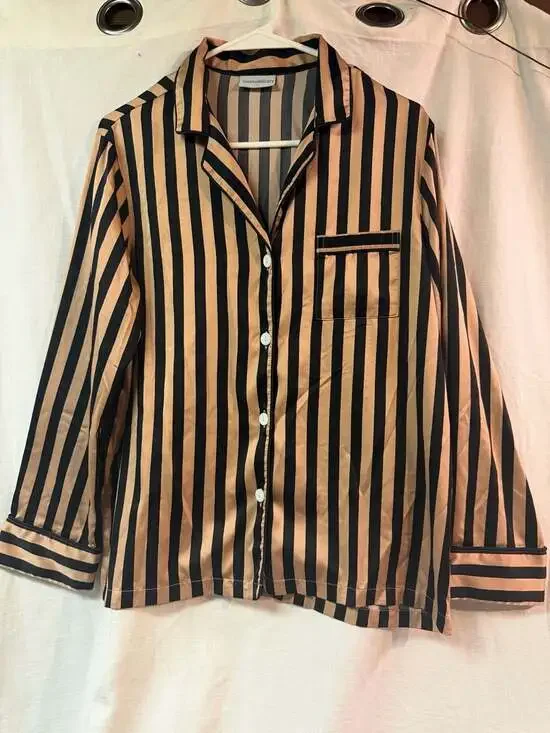 Serenedelicacy Satin Striped Long Sleeve Button Down 2-Piece Pajama Set