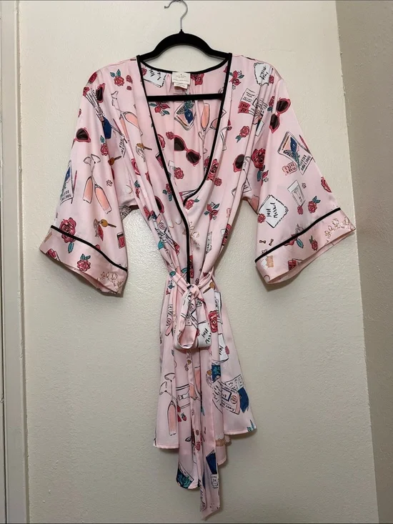 Kate Spade Silky Polyester Charmuse Pink Printed Wrap Robe. Luxe Luxury Size M