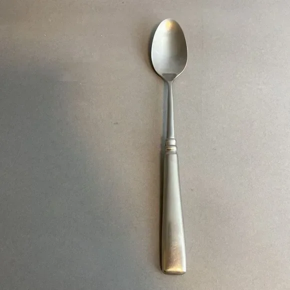 Oneida Stainless  Motif  Iced Tea Spoon 7 1/2