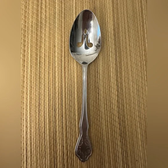 Reed & Barton VIRGINIA Stainless Select Glossy Silverware Flatware Slotted Spoon