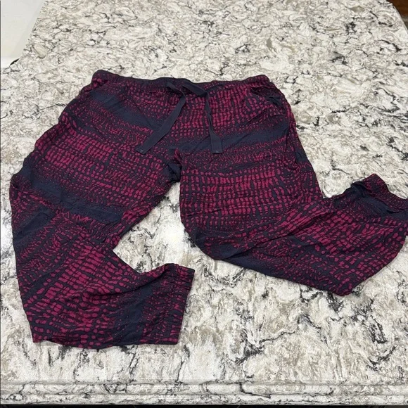 Calvin Klein Pink and Blue Pajama Pants women’s large. Hippie