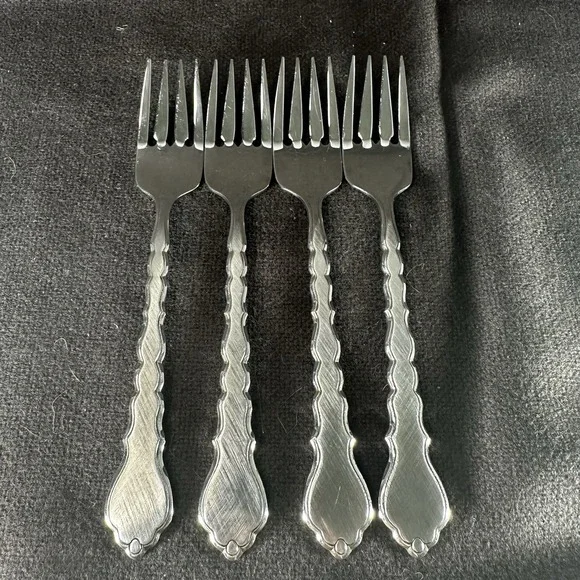 4 CELLO Salad‎ Forks Oneida Community Burnished Stainless Steel 6 3/4