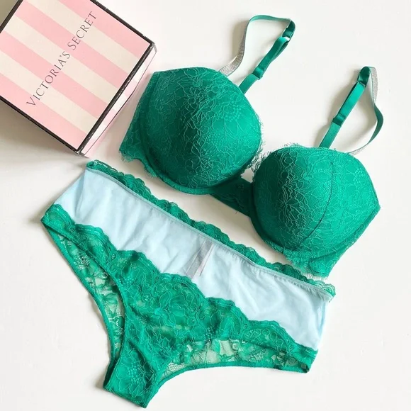 38DD XXL Victoria’s Secret lace green bra set