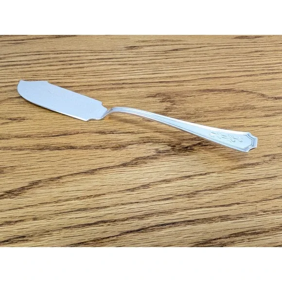 Durgin Gorham Fairfax Sterling Silver Butter Spreader Monogram HML 1910 6.75 In