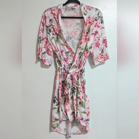 Show Me Your MuMu White And Pink Floral Print Waist Tie Robe One‎ Size