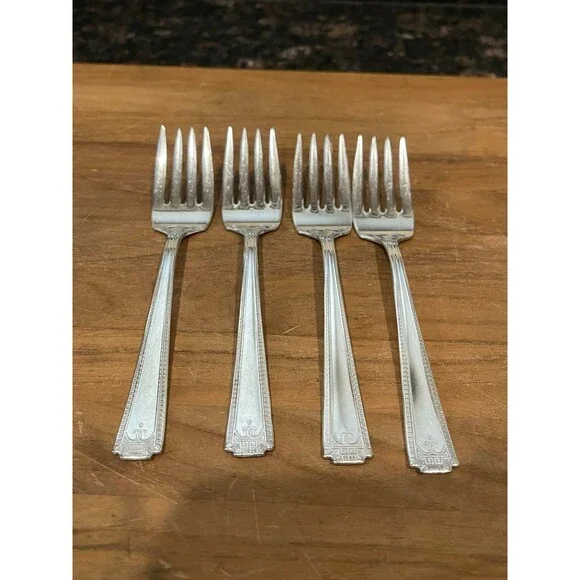 4 Vintage Viceroy Plate USA Silverplate Lunch forks
