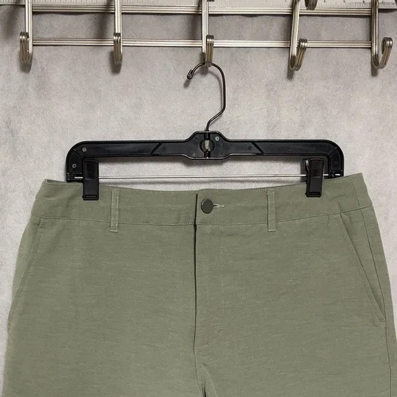 Faherty Shorts Men 32 Green Performance Belt Loop All Day Hybrid Versatile Swim