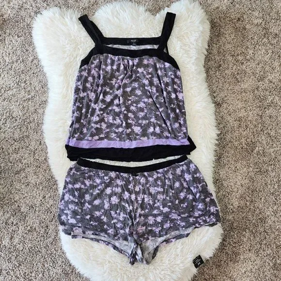 Vera Wang Simply Vera Purple and Black Large Tank Top and Bottom