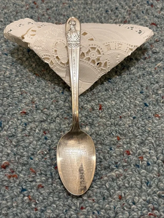 William Rogers International Silver. Presidential spoons series: Abraham Lincoln