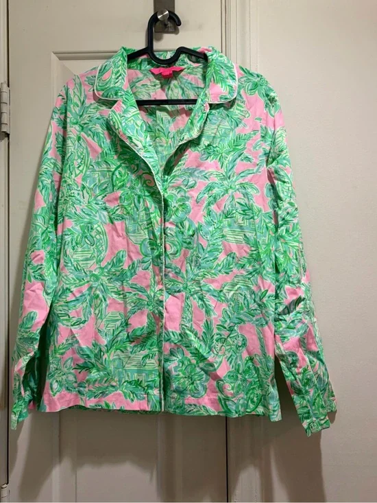 Lilly Pulitzer Pink & Green Tropical Print Pajama Top Shirt