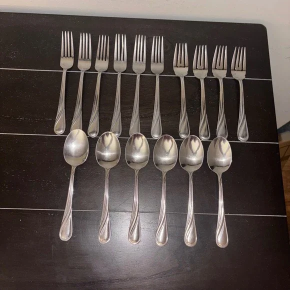 Glennbrook (Stainless) Pfaltzgraff  6 Place Spoons 4‎ Salad Forks 6 Dinner Forks