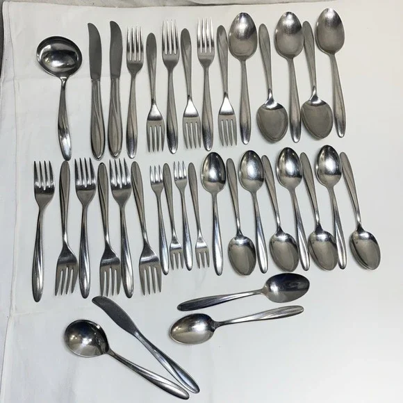 International Deluxe Stainless Flatware CHRISTIANIA‎ 36 Pc Forks Spoons Etc Lot