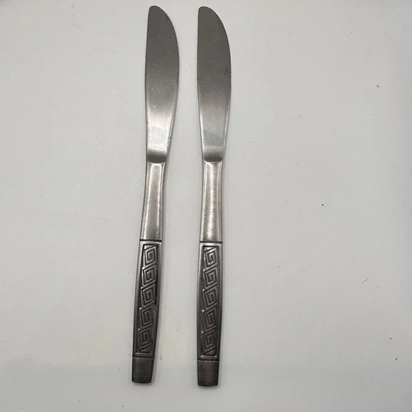 Vintage Greek Key Pattern Stainless Steel Dinner Knives Set of 2 Serrated Silver