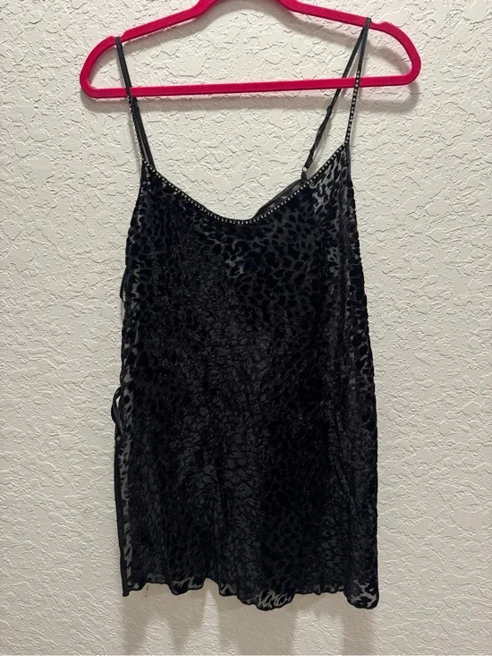 2010 Shirley of Hollywood  Leopard-Print Cami Top