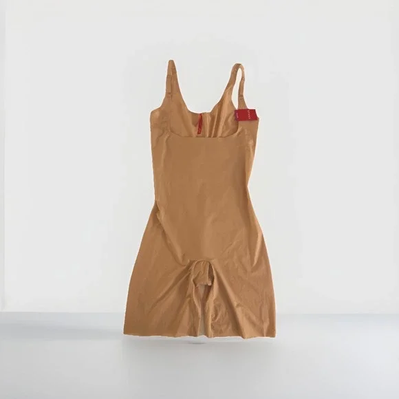 Spanx Thinstincts Open Bust Mid‎ Thigh Bodysuit Plus Size 1X Soft Nude #10021P