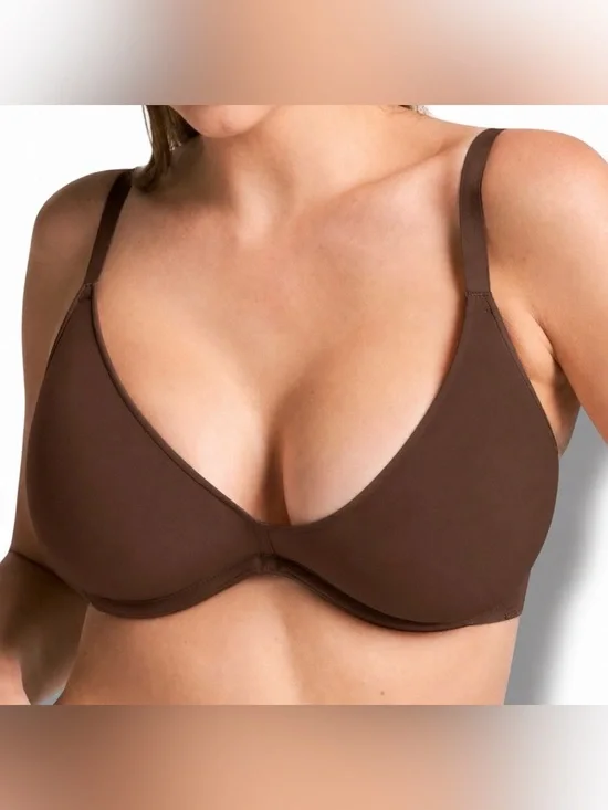 Skims weightless scoop bra in deep cocoa Brown 38H