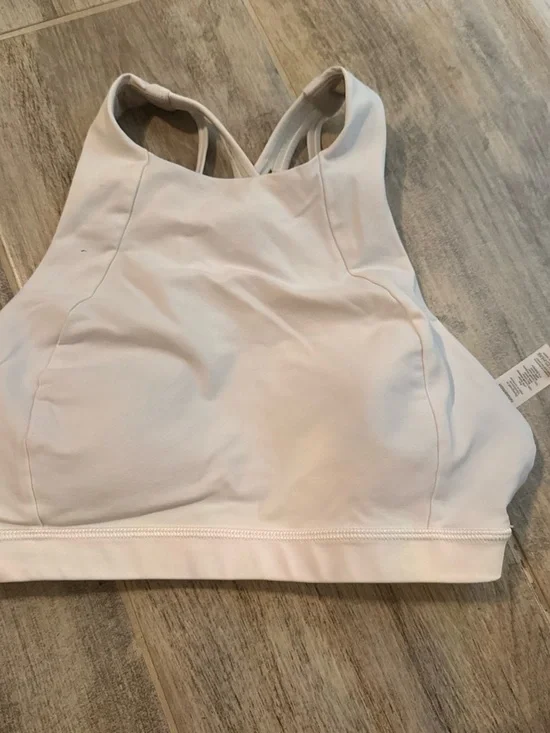 Lululemon Women’s High-Neck White Sports Bra