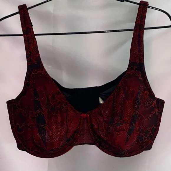 Cacique Deep Red  and‎ Black Lace Bra 40 DDD FOOD CLEAN CONDITION