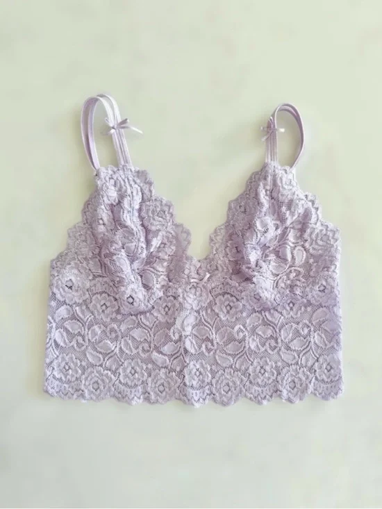 Cabernet Lavender Lace Bralette Top, Ribbon Bow Detail & Adjustable Straps sz. M
