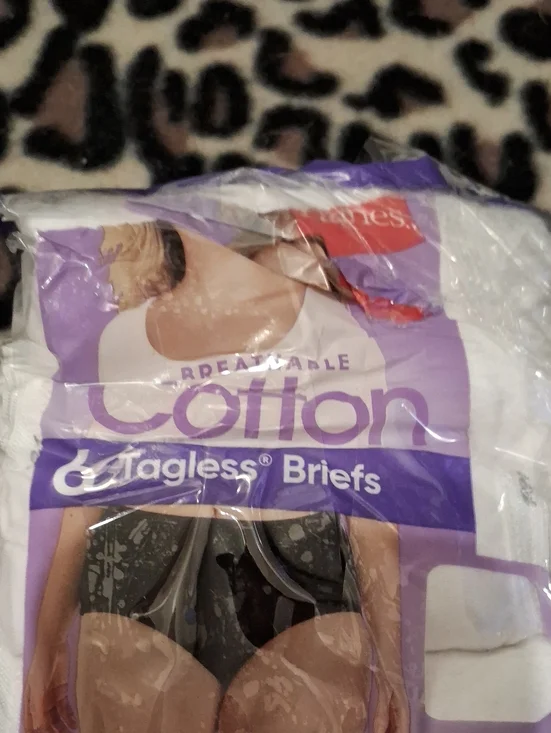 Hanes White Cotton Tagless Briefs - Pack